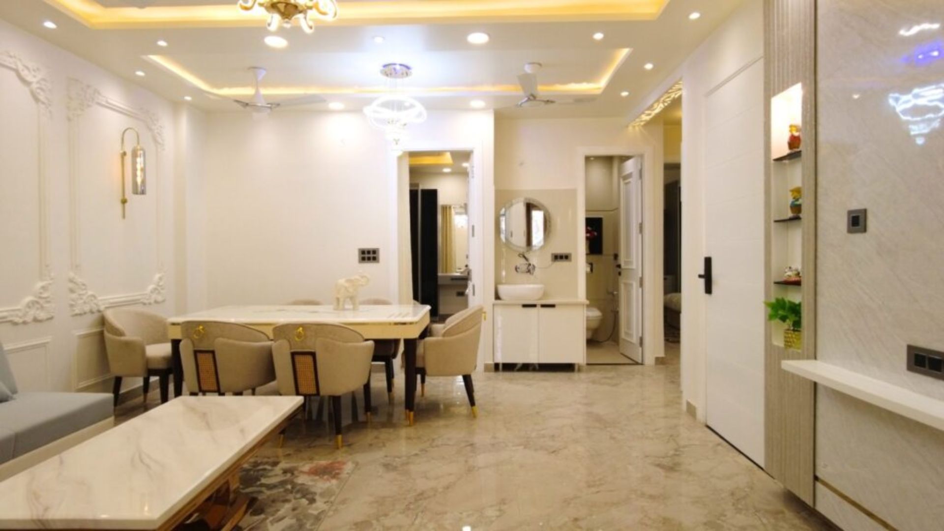 Fully Furnished 3 BHK Floors in Uttam Nagar – Great Investment Opportunity