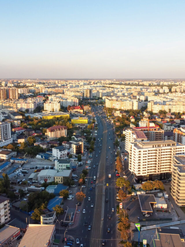 Affordbale Modern Luxury Flat Ranges of 2bhk and 3bhk near Dwarka mor metro | Flats on 90% loan