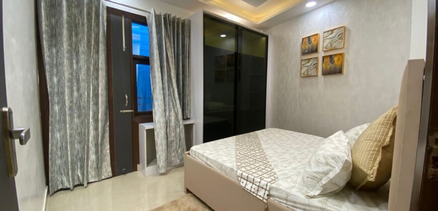 2 Bhk Flat in Uttam Nagar With Affordable Cost Price