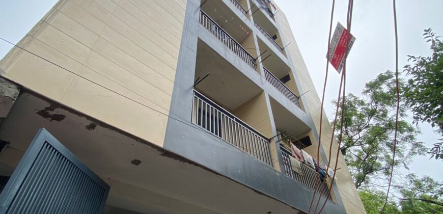 Hot Deal 2 Bhk Affordable option in Uttam Nagar