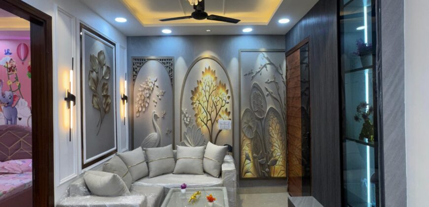 3BHK Flat in Dwarka mor, Delhi