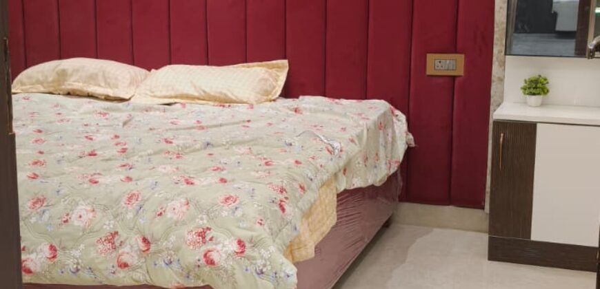 Spacious & Stylish 3BHK Flat in West Delhi | Perfect Family Home!