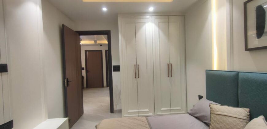 Premium 3 BHK Flat for Sale in West Delhi | Metro Connectivity