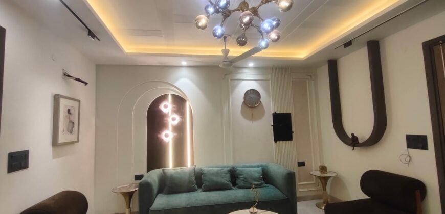 Premium 3 BHK Flat for Sale in West Delhi | Metro Connectivity