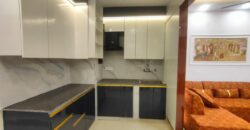 Modern 3 BHK Flat in Uttam Nagar with Lift