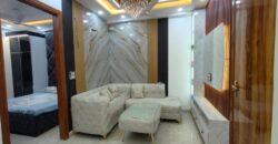 Corner 3 BHK Flat in Dwarka Mor | Spacious & Ventilated