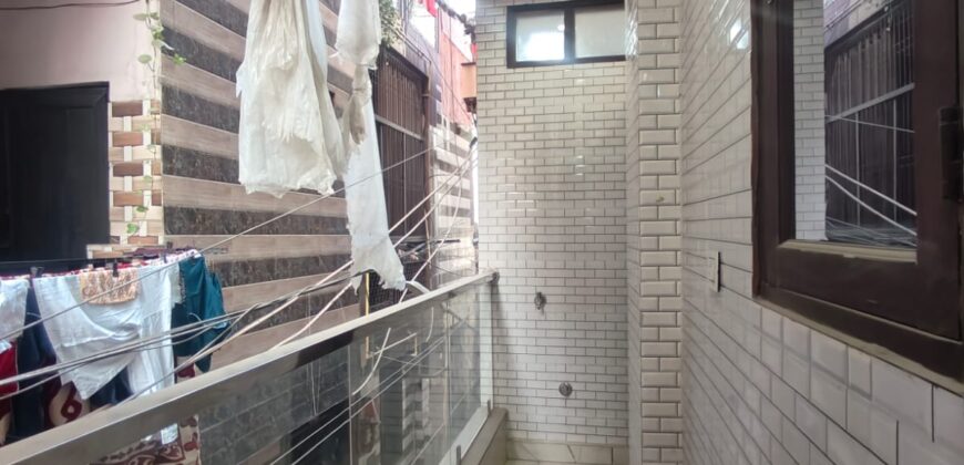 Affordable 3 BHK Flat in Uttam Nagar Near Dwarka Mor Metro