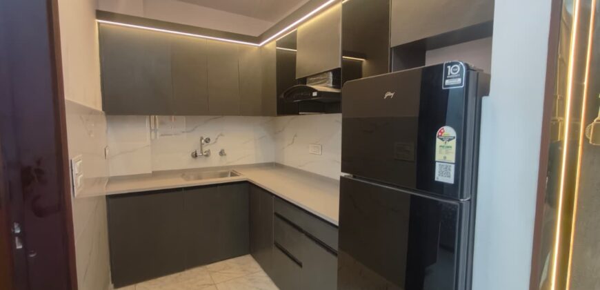 Luxury 3 BHK Flat In Dwarka Mor for sale