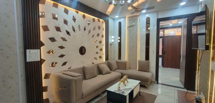 Luxury 3 BHK Flat In Dwarka Mor for sale