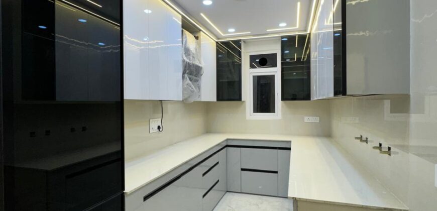 Luxury 3bhk floor in uttam nagar for sale