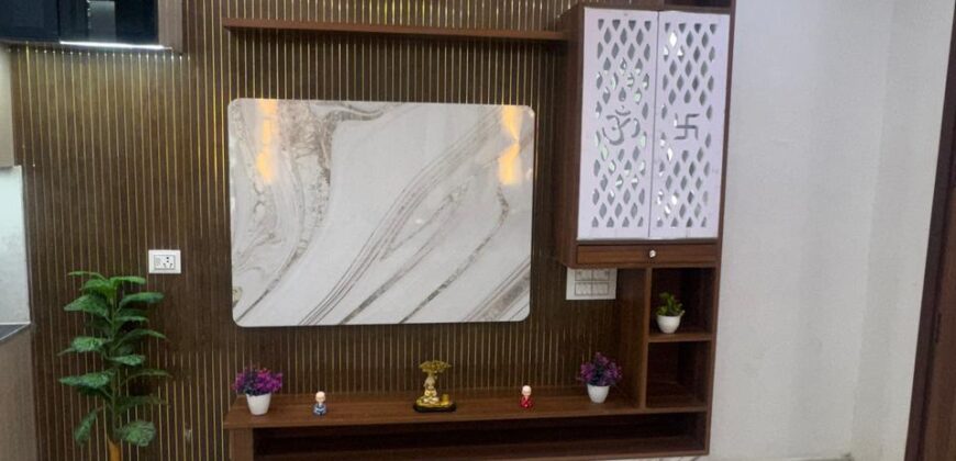 Modern 2BHK Flat for Sale in Vipin Garden, Delhi – Comfort & Convenience