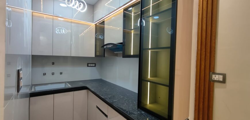 Front Facing 2BHK Flat in P Block, Mohan Garden – Uttam Nagar, Delhi