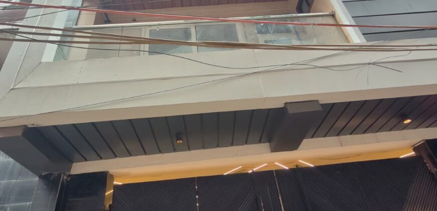 Independent 4 BHK Flat for Sale – Kiran Garden, Uttam Nagar, Delhi