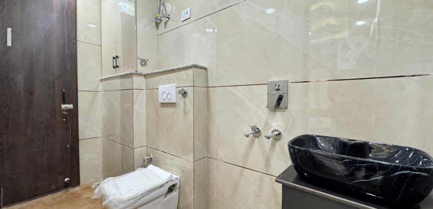 Spacious 3 BHK Flat for Sale in Dwarka Mor, Delhi – Gated Community