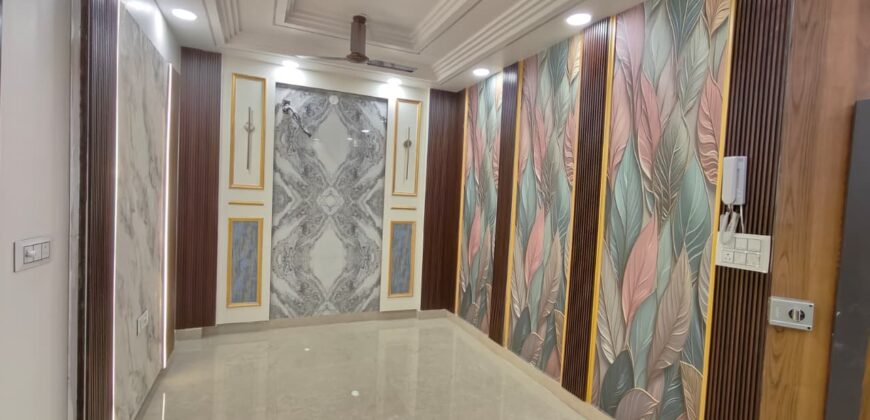 3 BHK Flats in Mohan Garden, Uttam Nagar | Flat for Sale