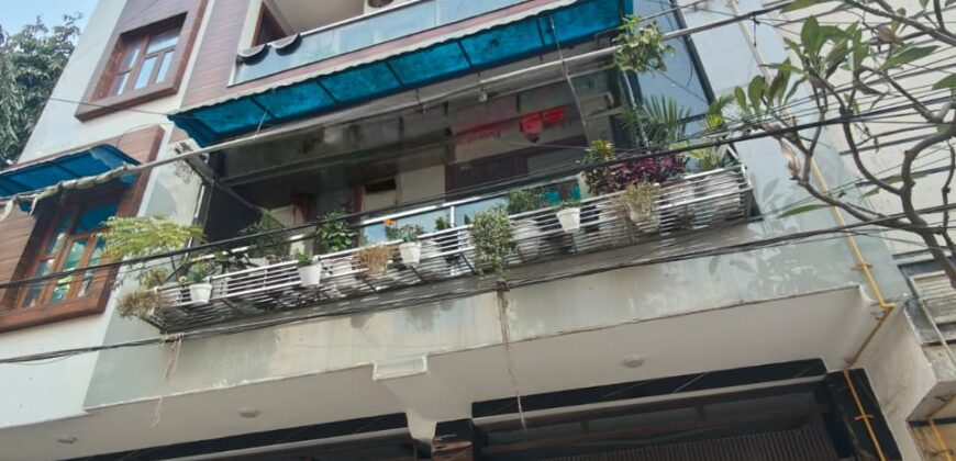 Resale 2BHK Flats in Nawada Delhi | Resale Flats in Delhi