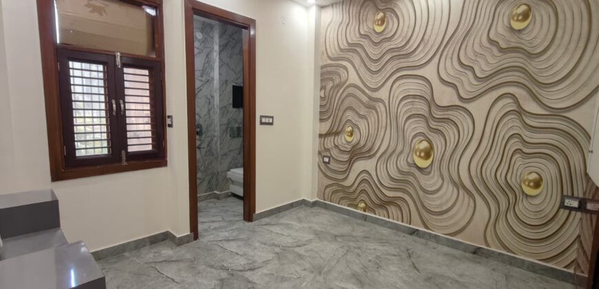 Resale 2BHK Flats in Nawada Delhi | Resale Flats in Delhi