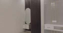 3 BHK Flat in Dwarka Mor with Lift & Car Parking