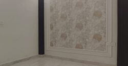 3 BHK Flat in Dwarka Mor with Lift & Car Parking