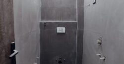 Front Side 3 BHK Flat in Uttam Nagar with Lift & Car Parking