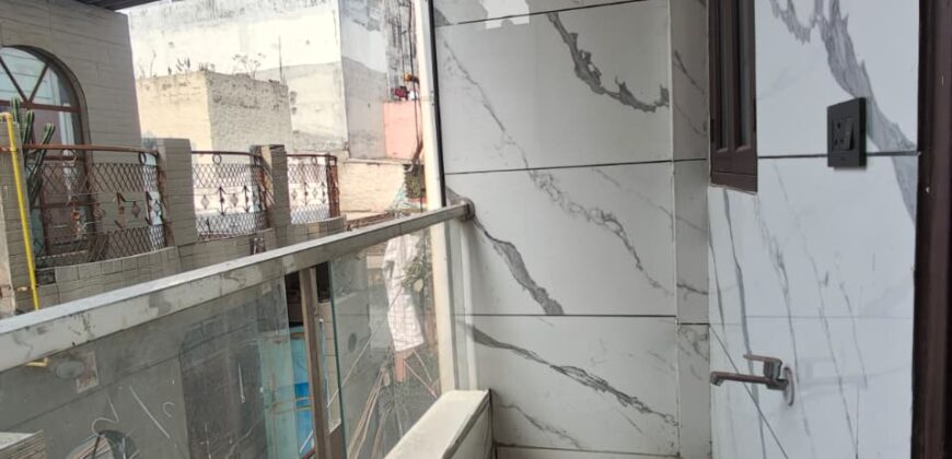 2 BHK Flat for Sale in Sidhatri Enclave, Mohan Garden – Delhi