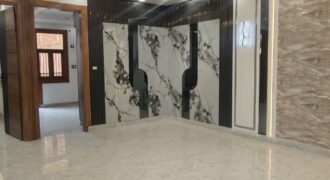 Ready to Move 3 BHK Flats in Om Vihar, Uttam Nagar – Delhi